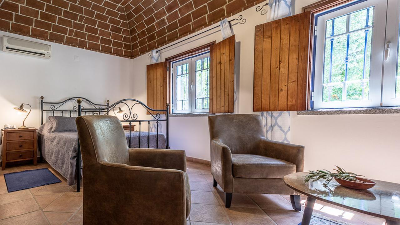 Гостевой дом Monte Do Colmeal - Country House & Wine Моран Экстерьер фото