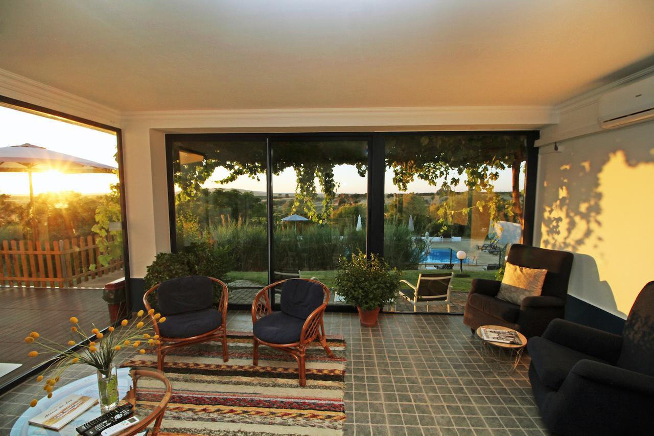 Гостевой дом Monte Do Colmeal - Country House & Wine Моран Экстерьер фото